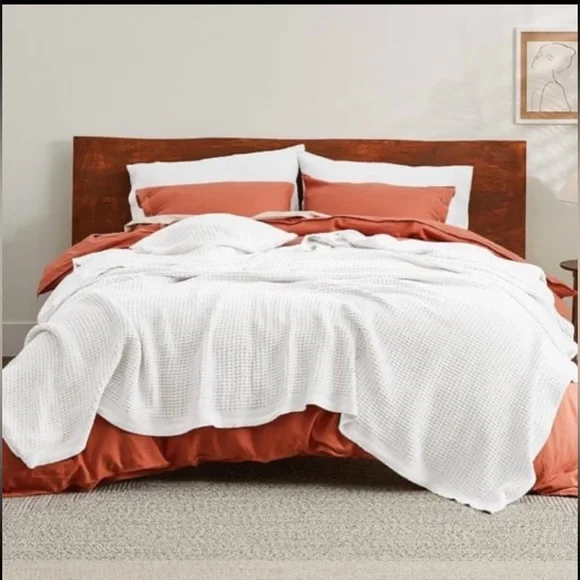 Bedsure 100% Cotton Blanket Queen Size - Waffle Weave, Lightweight, Breathable - Picture 2 of 5